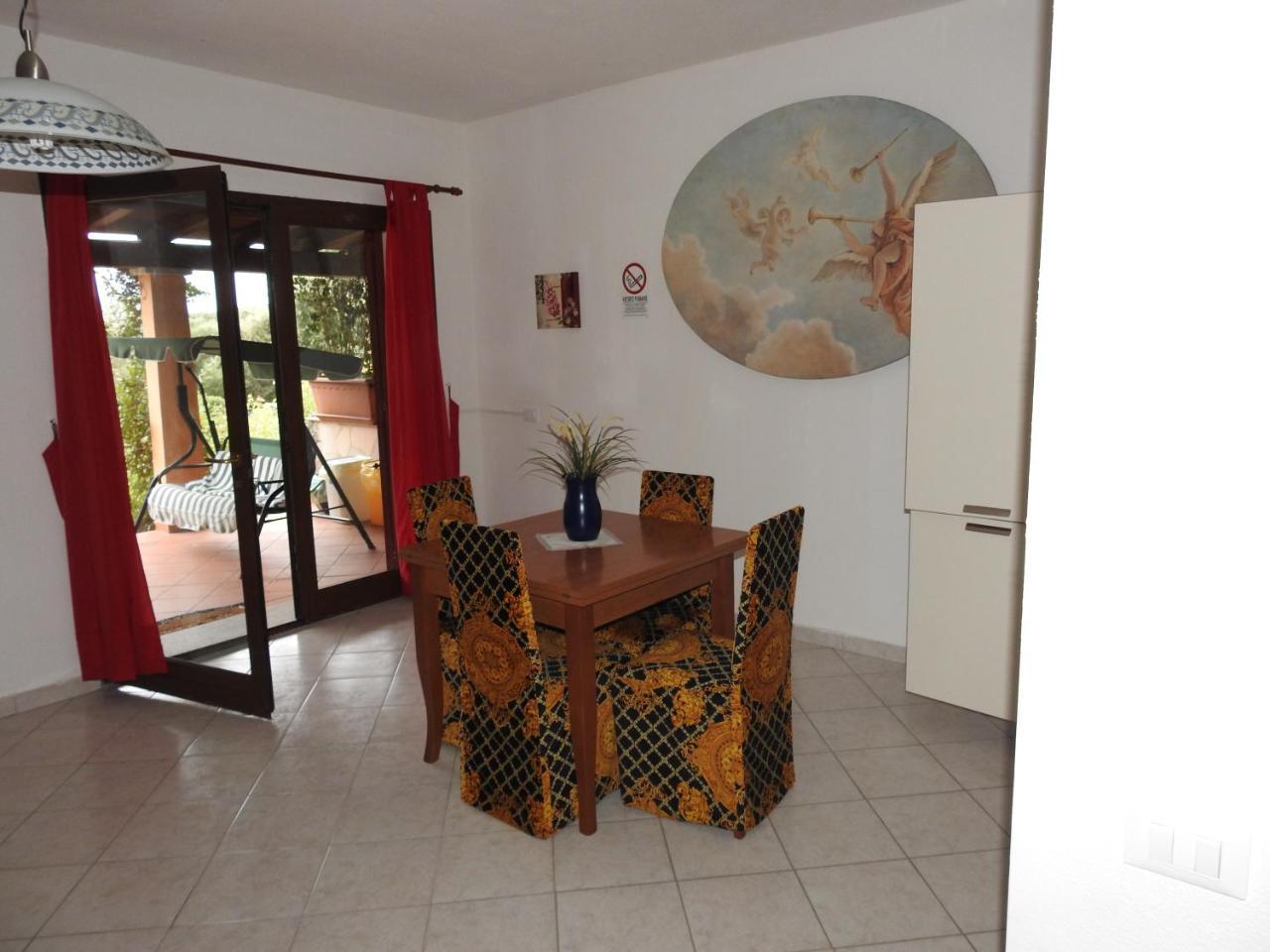 Residence Villa Smeralda Telti Ngoại thất bức ảnh
